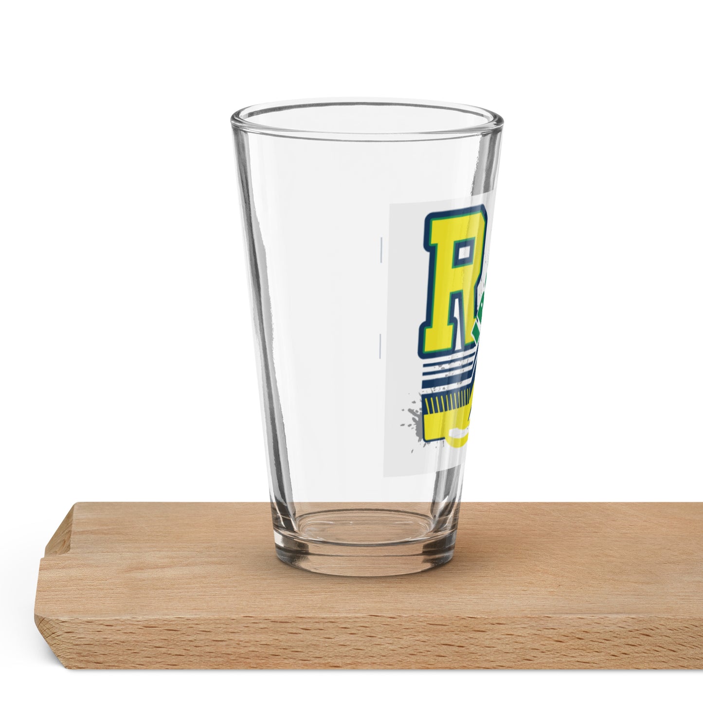 Shaker pint glass